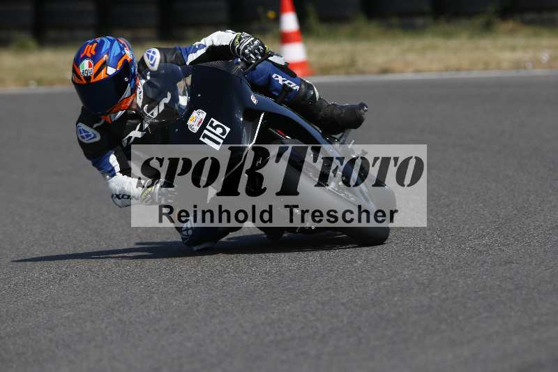 /Archiv-2023/28 05.06.2023 Moto Club Anneau du Rhin/rouge-expert/15